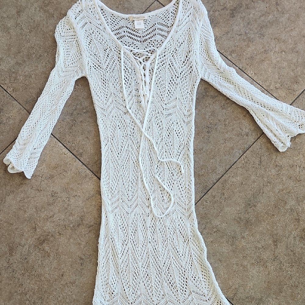 NWOT..Arden B White Metalic Dress